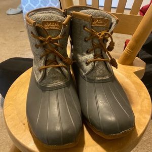 Sperry boots